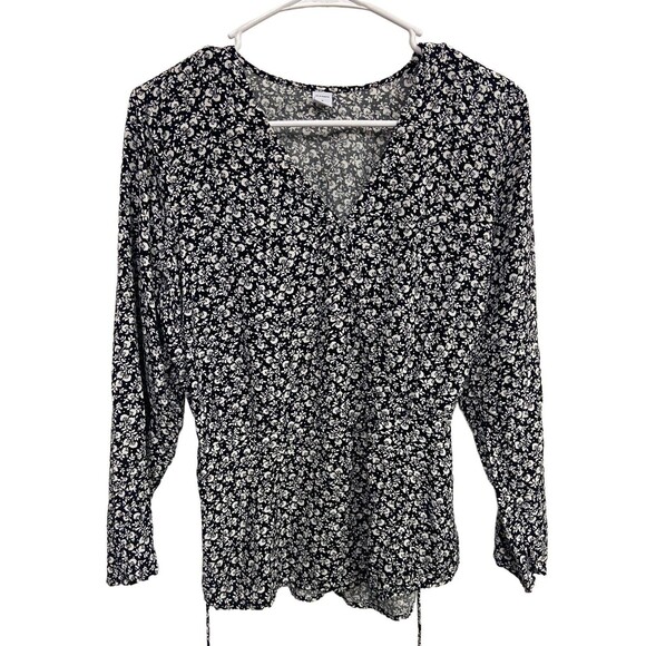Old Navy Women Size Small Floral V Neck Boho Peasant Top Black White - Picture 1 of 4